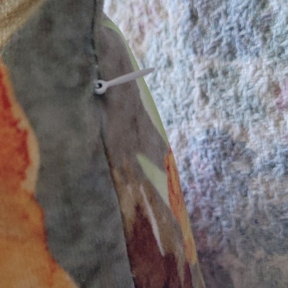 19-in square harvest pillow - Picture 2 of 2